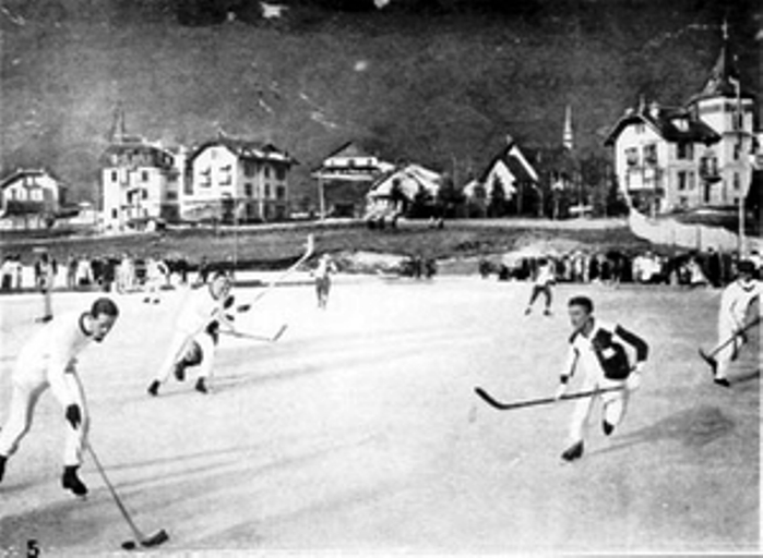 1910 - ЧЕ фрагмент матча.jpg